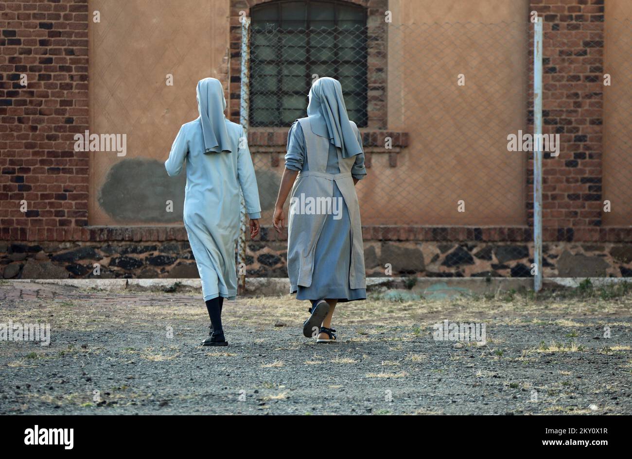 Catholic nuns at the Cathedral of Our Lady of the Rosary in Asmara Stock Photo