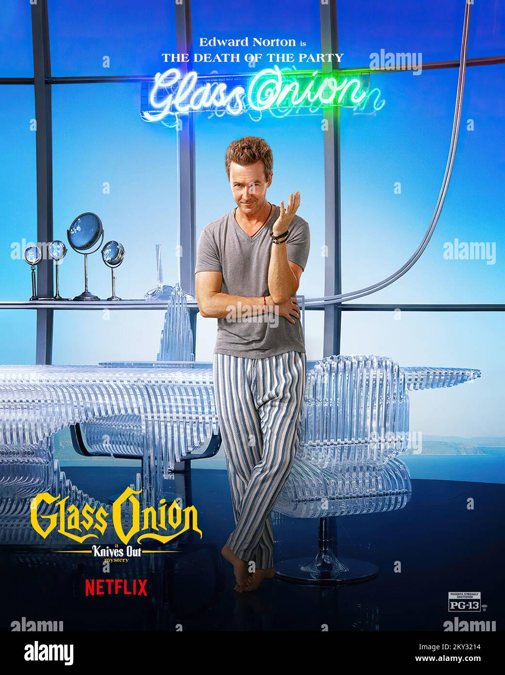 GLASS ONION A KNIVES OUT MYSTERY, (aka KNIVES OUT 2), US character