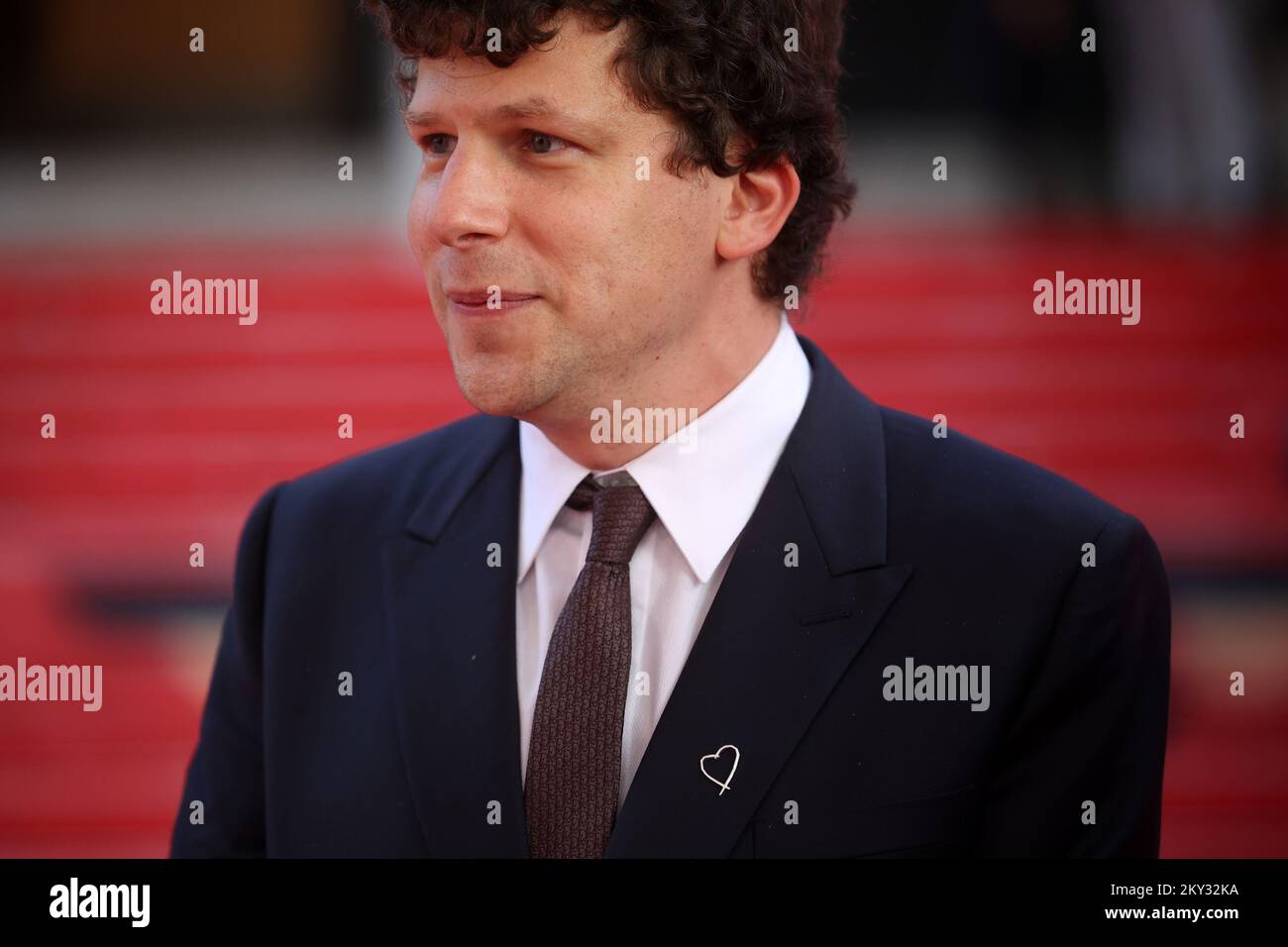 American actor Jesse Eisenberg walked the red carpet at the 28th