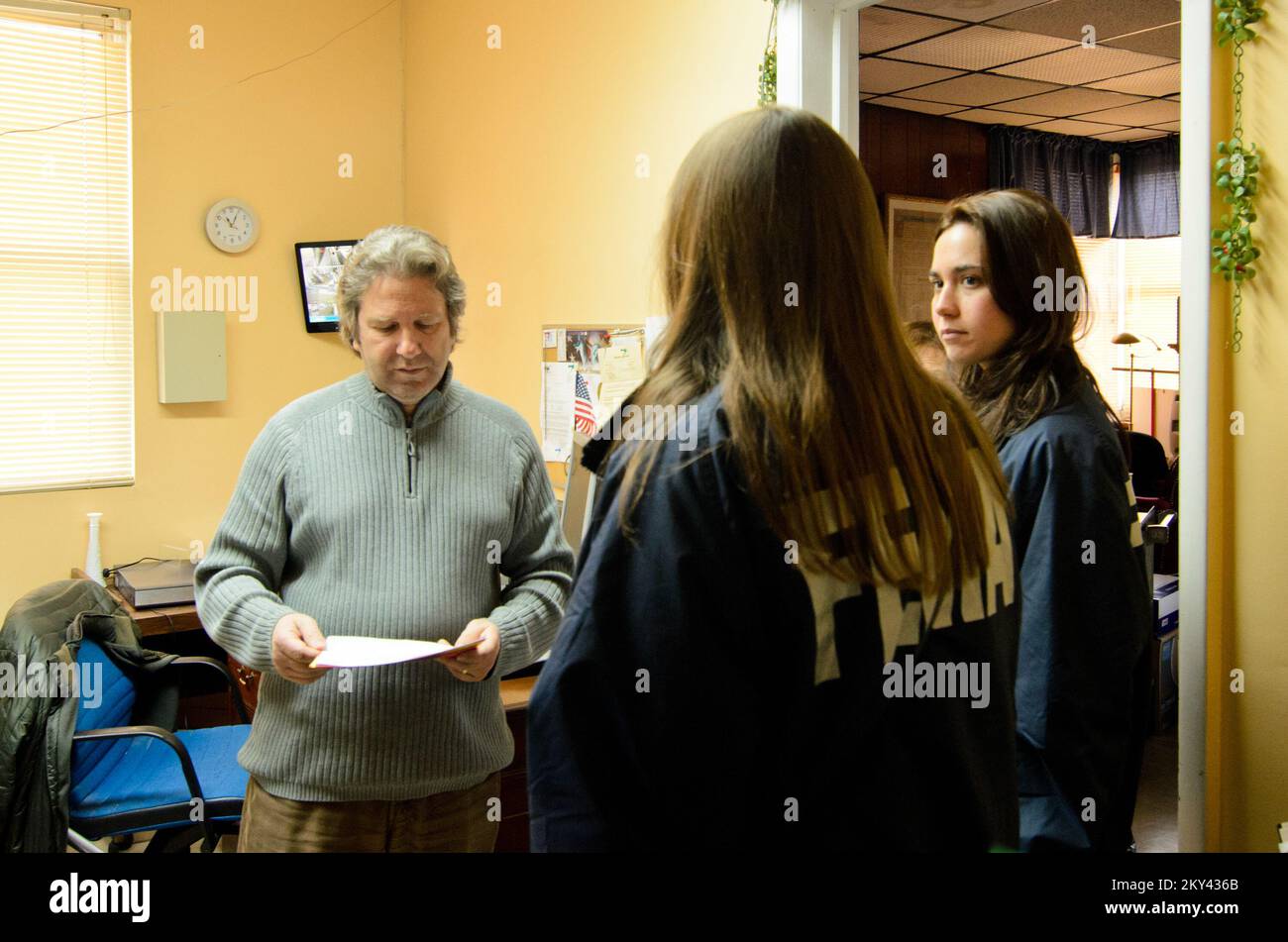 Queens, N.Y., Jan. 9, 2013 FEMA Community Relations (CR) teams visit