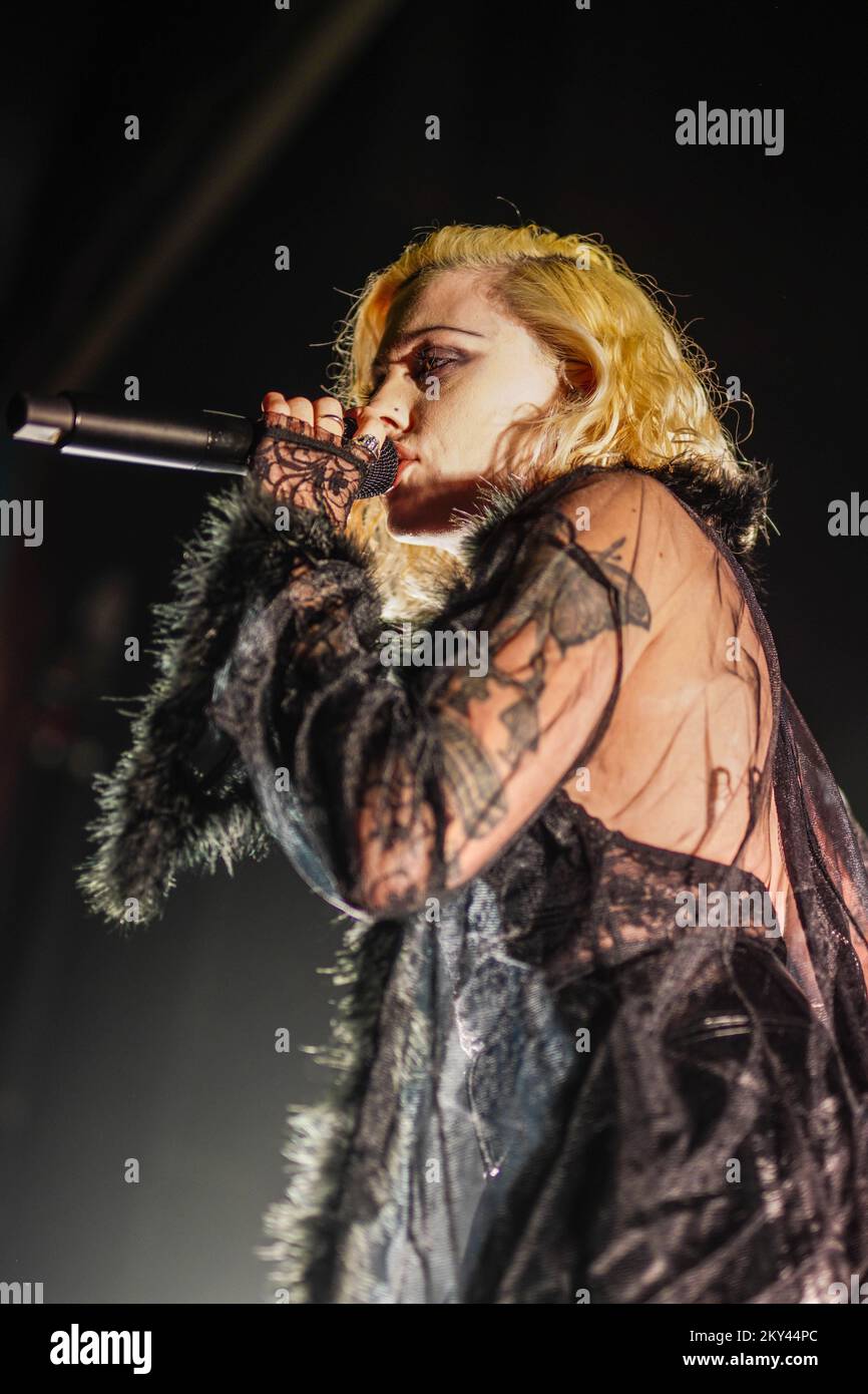 London, UK. Wednesday, 30 November, 2022. Heather Baron-Gracie of Pale Waves performing live at The Forum in London. Photo: Richard Gray/Alamy Live News Stock Photo
