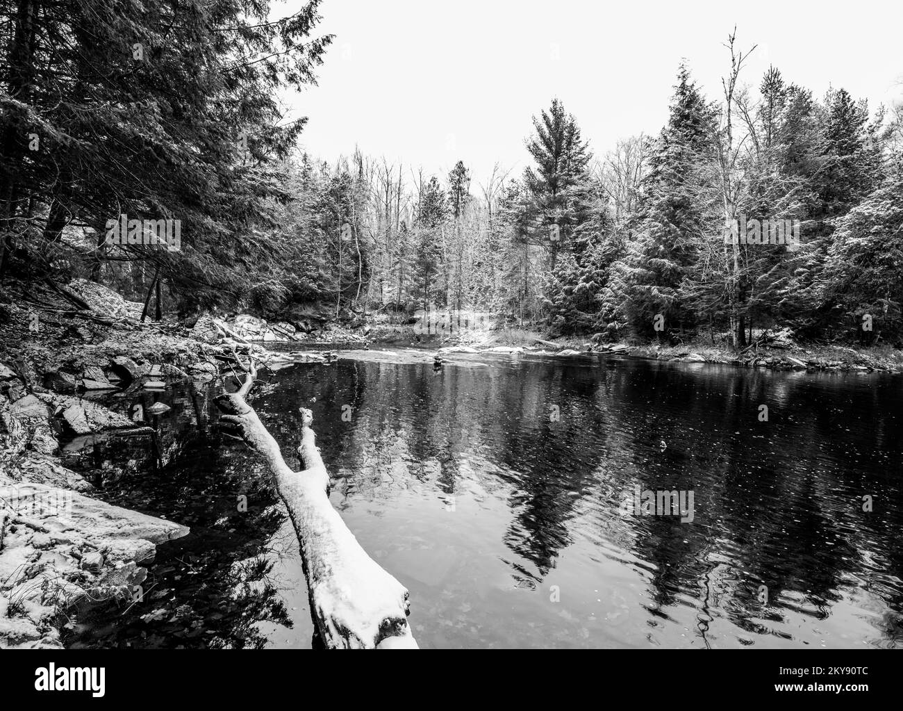 Ontario park Black and White Stock Photos & Images - Alamy