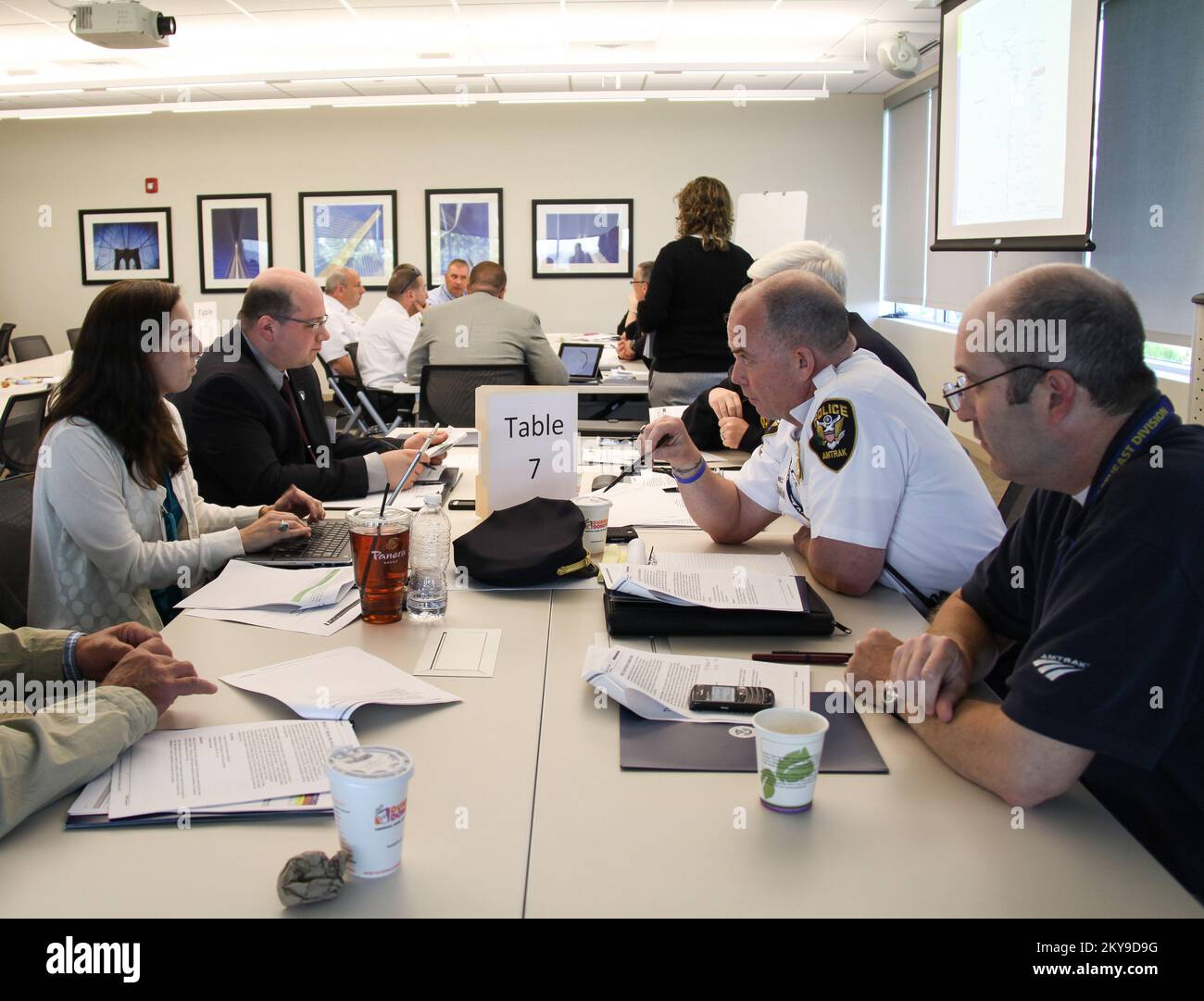 Tabletop exercise hires stock photography and images Alamy