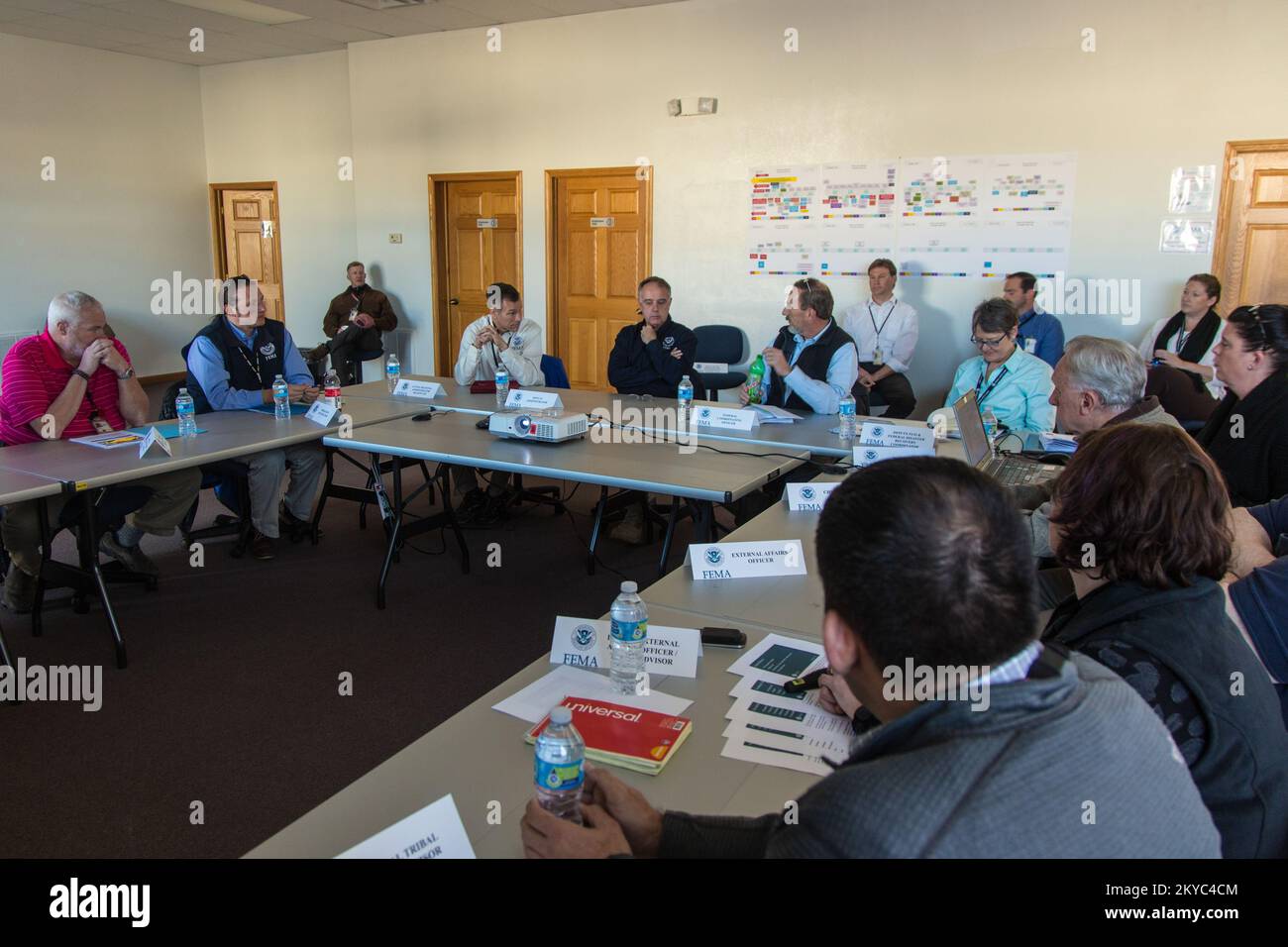 Federal Coordinating Officer Gary Stanley and staff provide a briefing