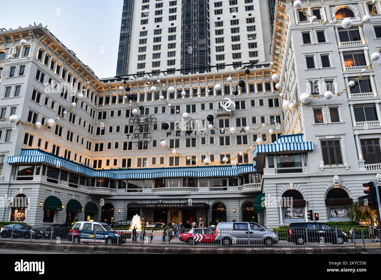 The Peninsula Hotel Hong Kong Stock Photo Alamy