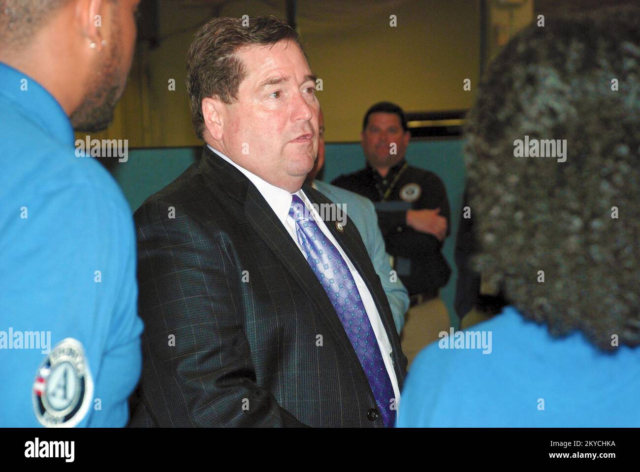 Louisiana Lt. Governor Billy Nungesser visits the Baton Rouge JFO