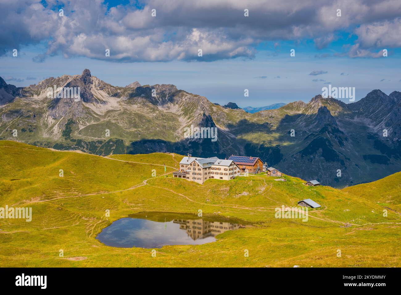 Kleiner Rappensee and Rappensee Hut, Allgaeu Alps, Allgaeu, Bavaria, Germany  Stock Photo - Alamy