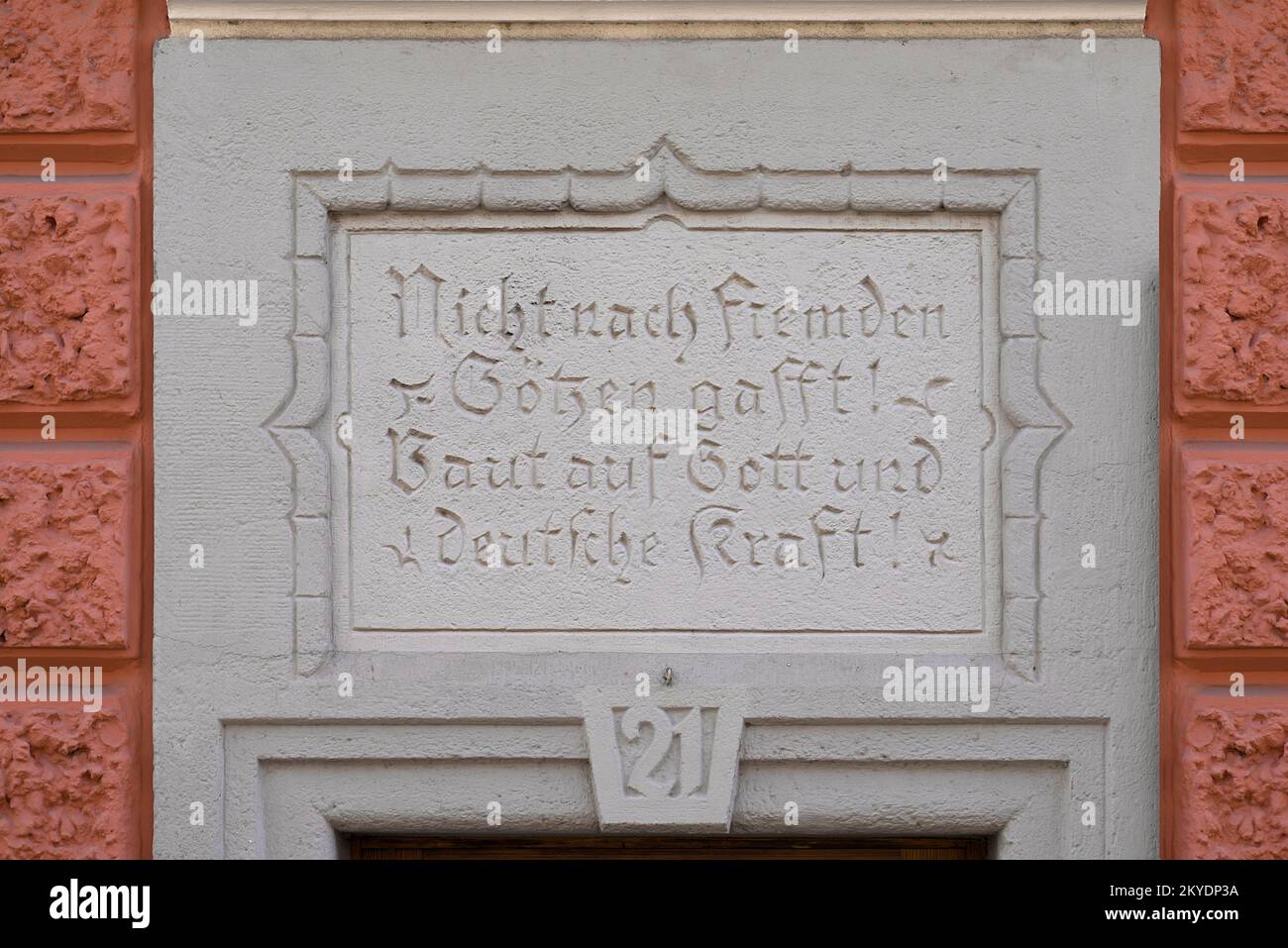 Saying on a house from 1924, Erlangen, Middle Franconia, Bavaria, Germany Stock Photo