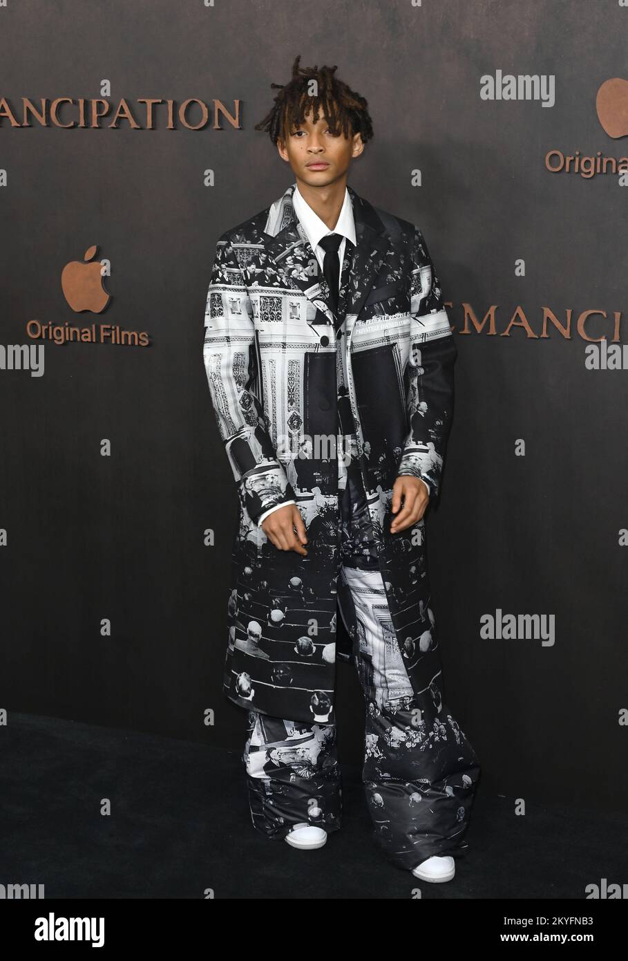 los-angeles-usa-30th-nov-2022-jaden-smith-at-the-premiere-for