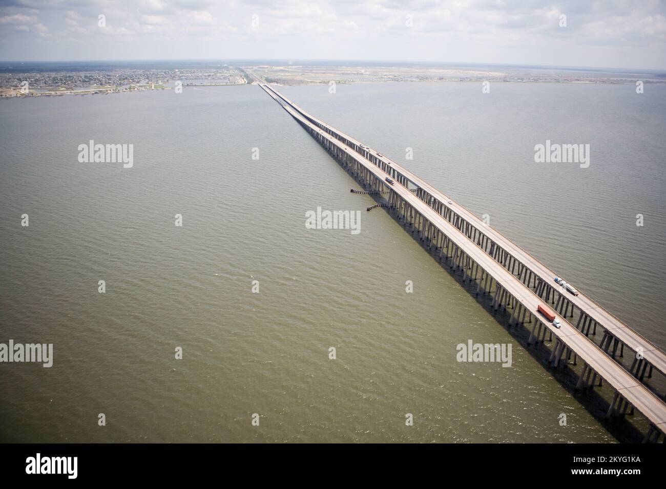 Twin span bridge katrina hi-res stock photography and images - Alamy