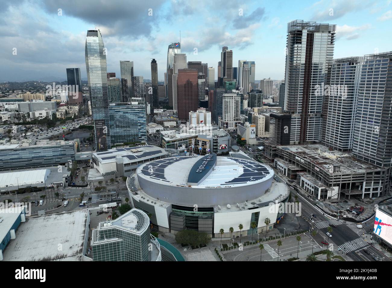 A general overall aerial view of the Crypto.com Arena, Wednesday, Dec. 1,  2022, in Los Angeles. Photo via Credit: Newscom/Alamy Live News Stock Photo  - Alamy