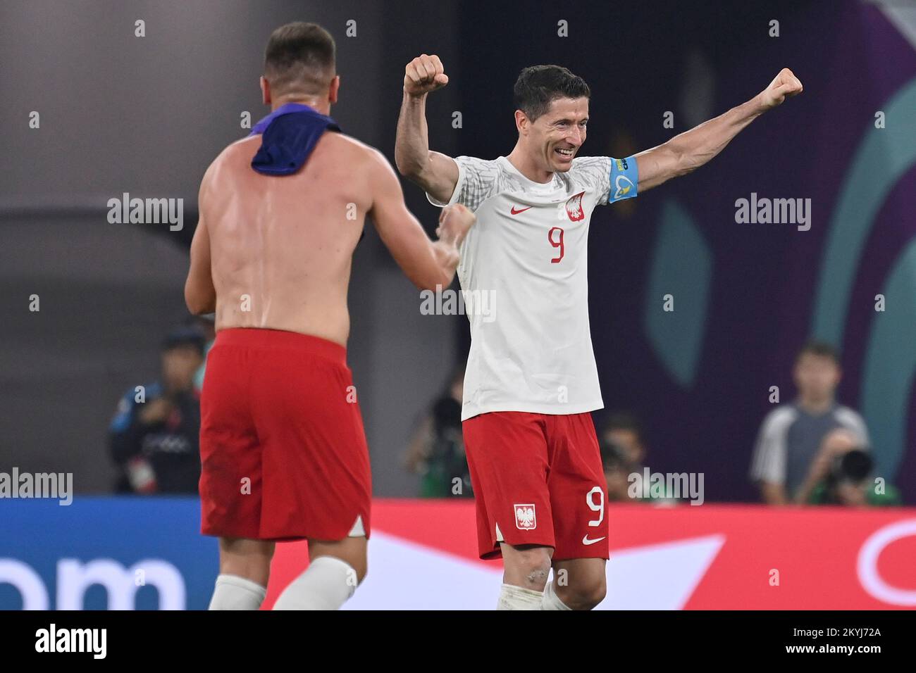 Leinwand-Poster Robert Lewandowski – Fußball-Motiv, 60x90 Cm, Handgefertigter Kunstdruck