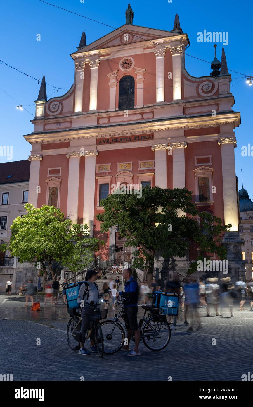 Preseren Square Ljubljana, Slovenia, People on Preseren Square at Franciscan Church of ...
