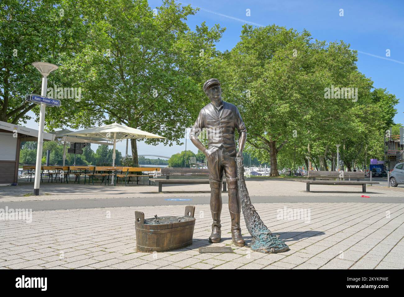 Bronzeskulptur Scheerstaaner Stifterabbeler, Schierstein, Wiesbaden ...