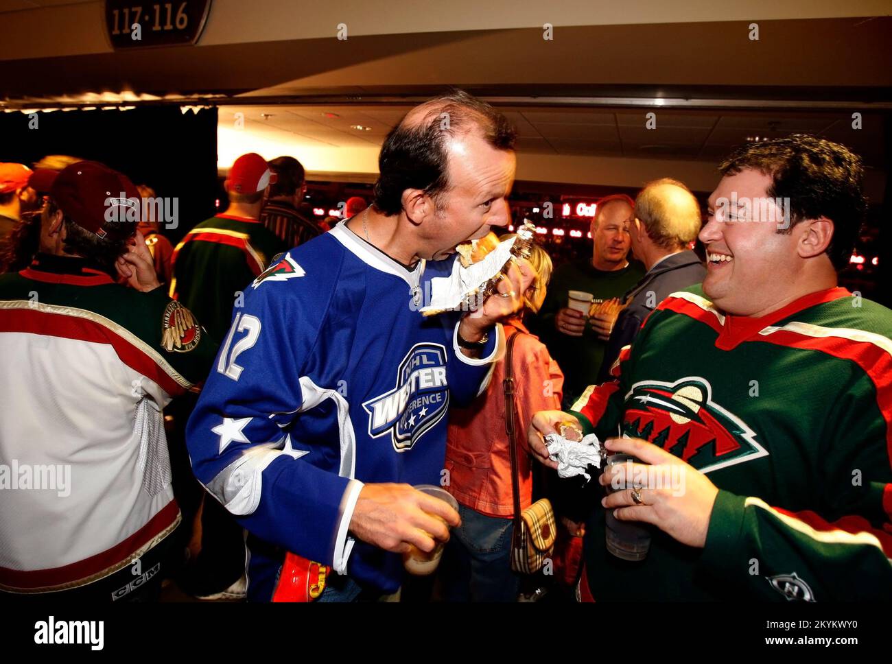 The minnesota wild fans hi-res stock photography and images - Alamy