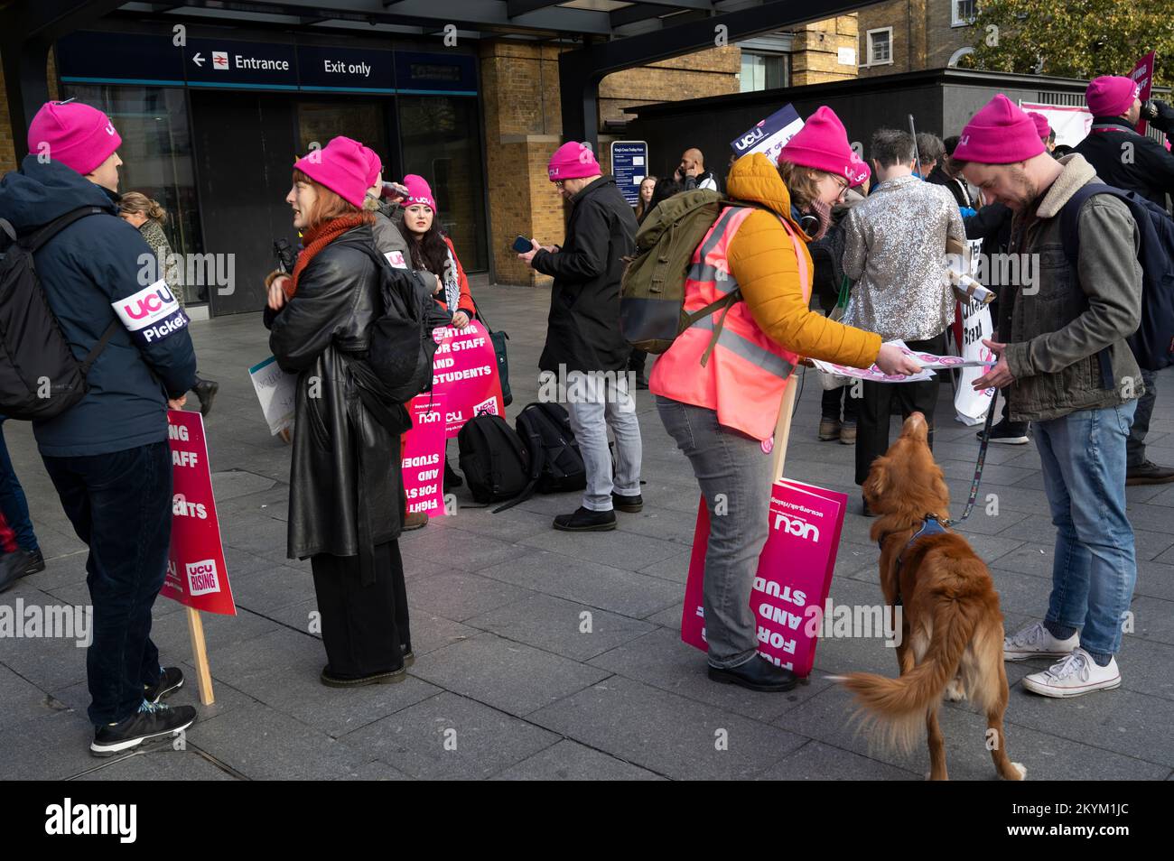 On November 30th 2022 a large rally of striking university and college staff took place in front of Kings Cross station demanding  a fair pay deal and Stock Photo