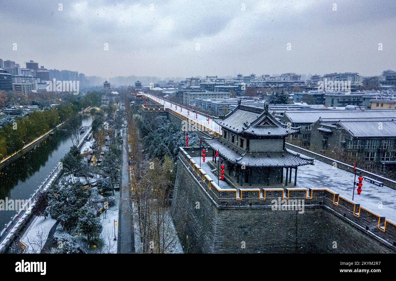 Aerial photos show the city snow views of Xi'an City, northwest China's