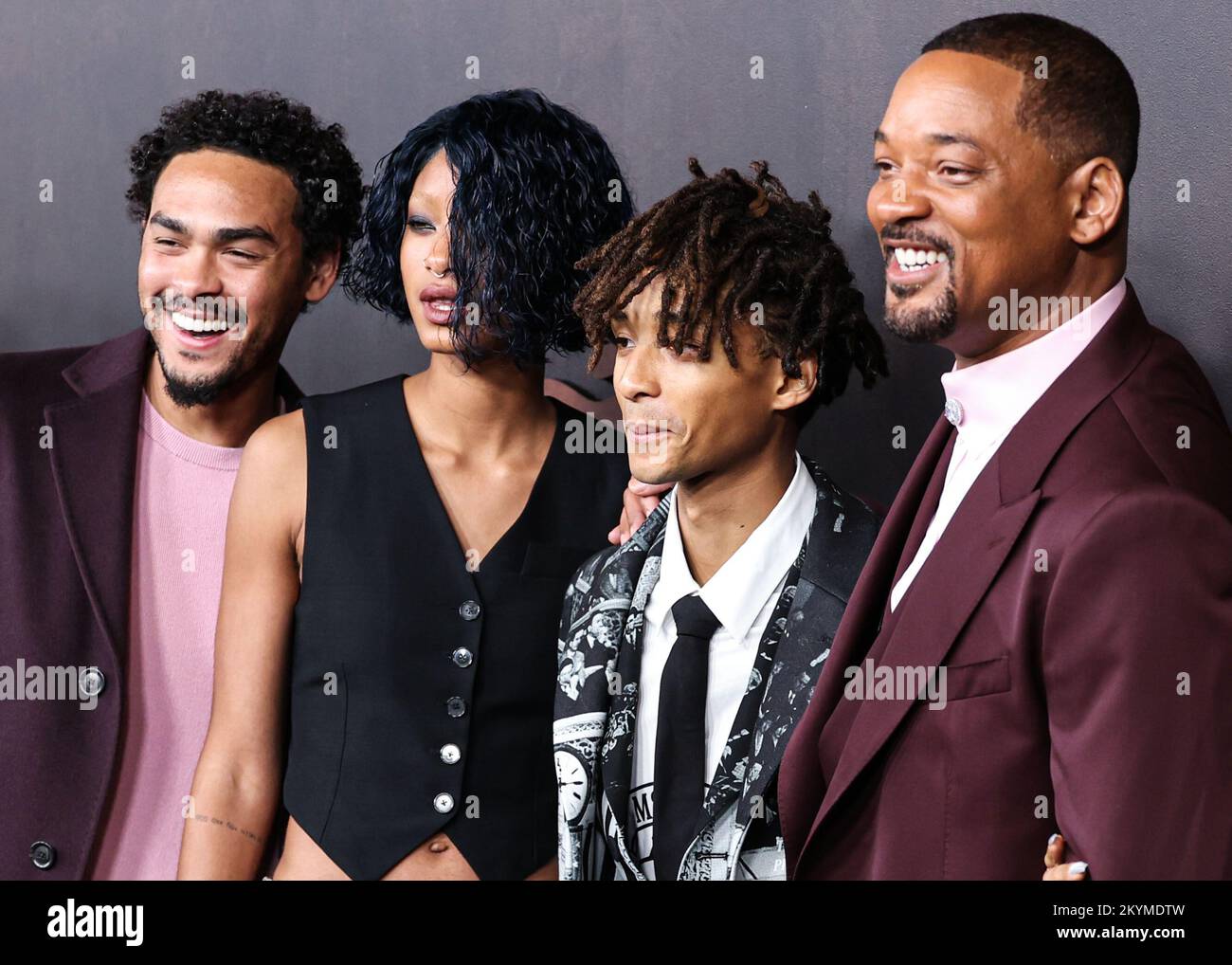 Willow Smith and Jaden Smith attend H.E.R.'s Vogue Philippines Cover  News Photo - Getty Images