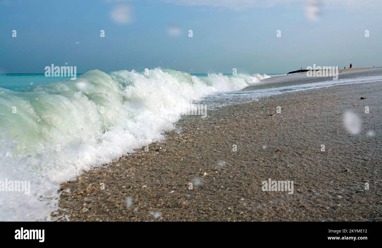 Waves roll on shore view hi-res stock photography and images - Alamy