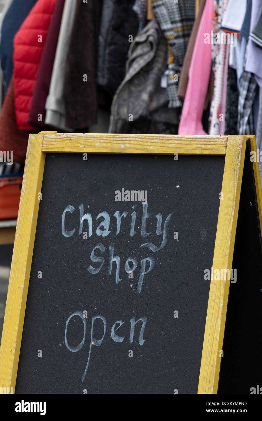 SOUTHENDONSEA, ESSEX, UK NOVEMBER 30, 2022 Handwritten sign for