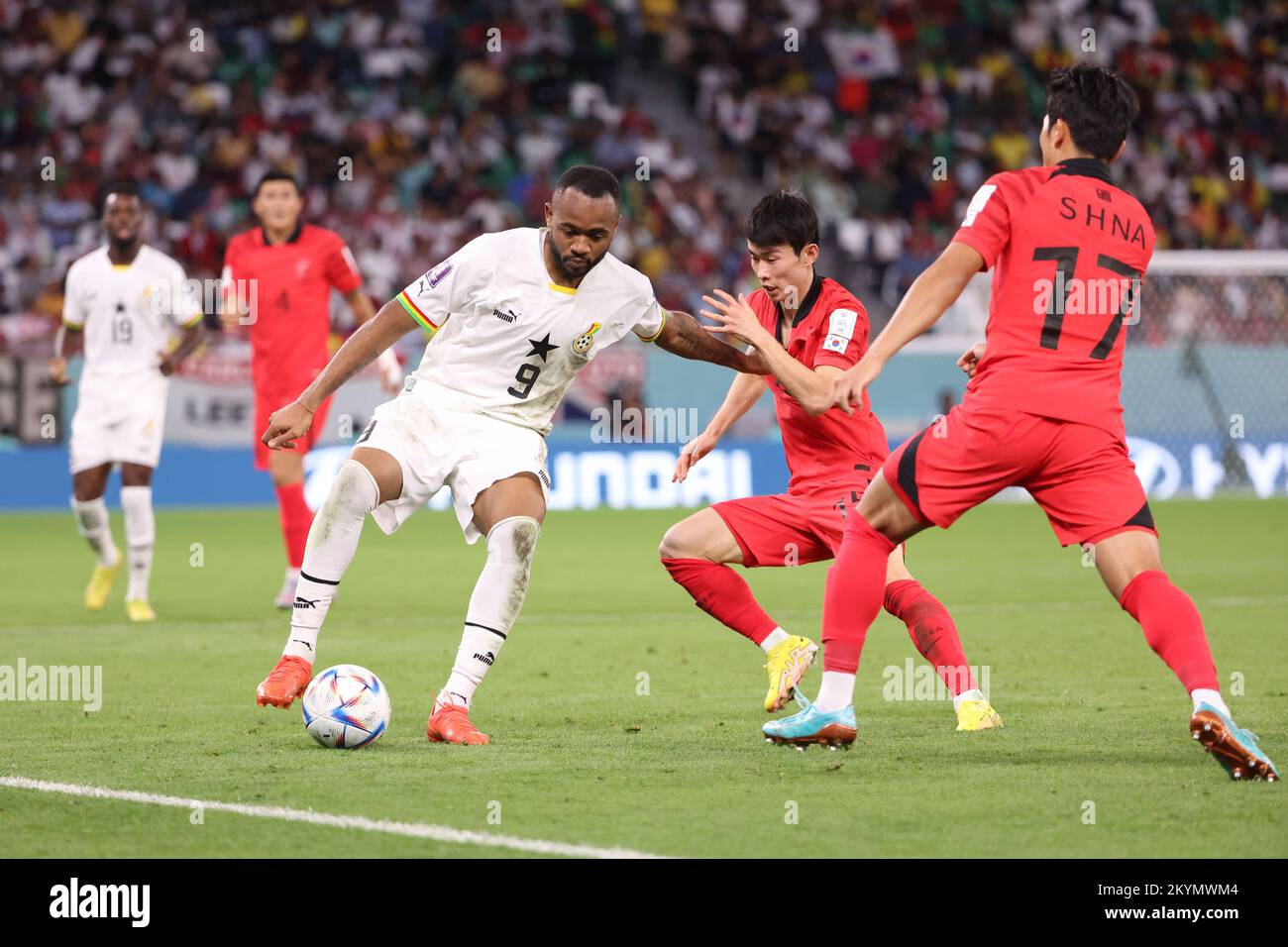 jordan-ayew-of-ghana-kim-moon-hwan-of-south-korea-during-the-fifa