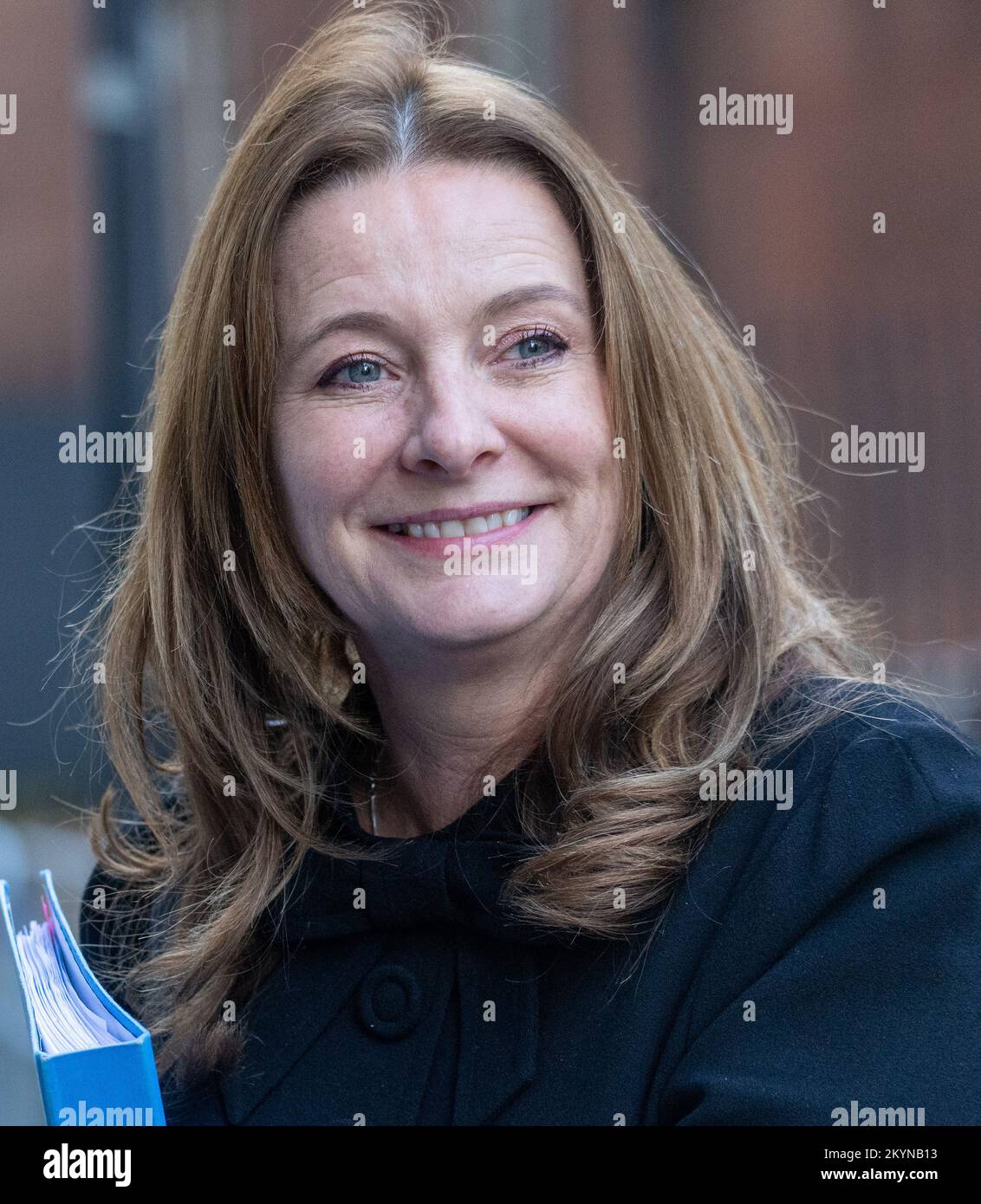 London, UK. 01st Dec, 2022. London 1st Dec 2022 Gillian Keegan, Education Secretary, in Downing Street, London UK Credit: Ian Davidson/Alamy Live News Stock Photo