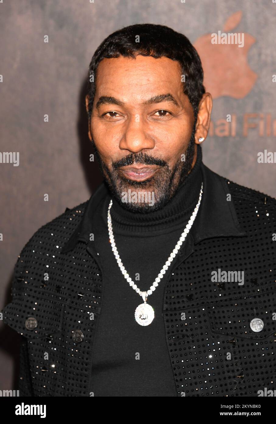 LOS ANGELES, CALIFORNIA - NOVEMBER 30: Keith Washington attends Apple