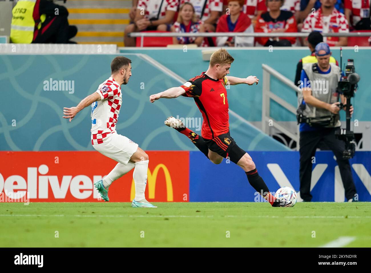 DOHA, QATAR DECEMBER 1 Player of Belgium Kevin De Bruyne passes the