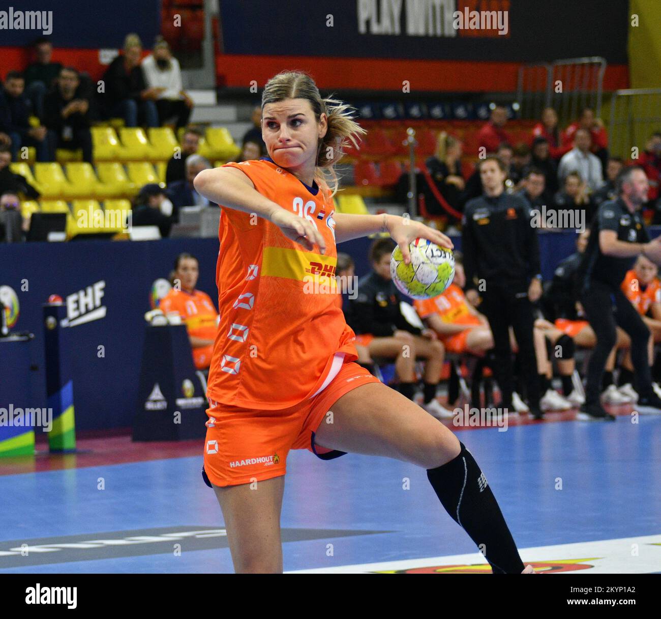 VINÃ DEL MAR, CH - 24.10.2023: JOGOS PANAMERICANOS SANTIAGO 2023 - Brazil's  27-15 victory over the Paraguay team in the first round of Women's Handball  during the Santiago 2023 Pan American Games