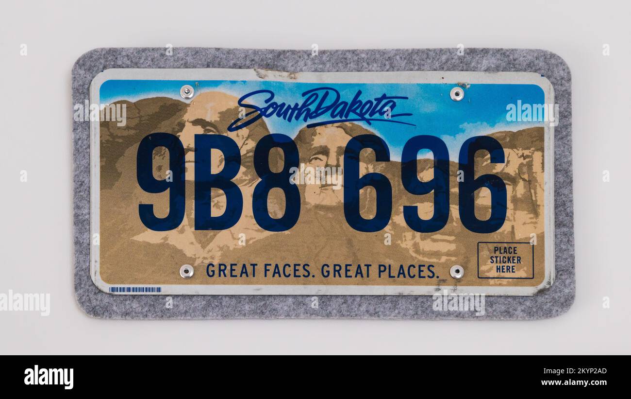 Unregister car licence plate from state South Dakota in United States