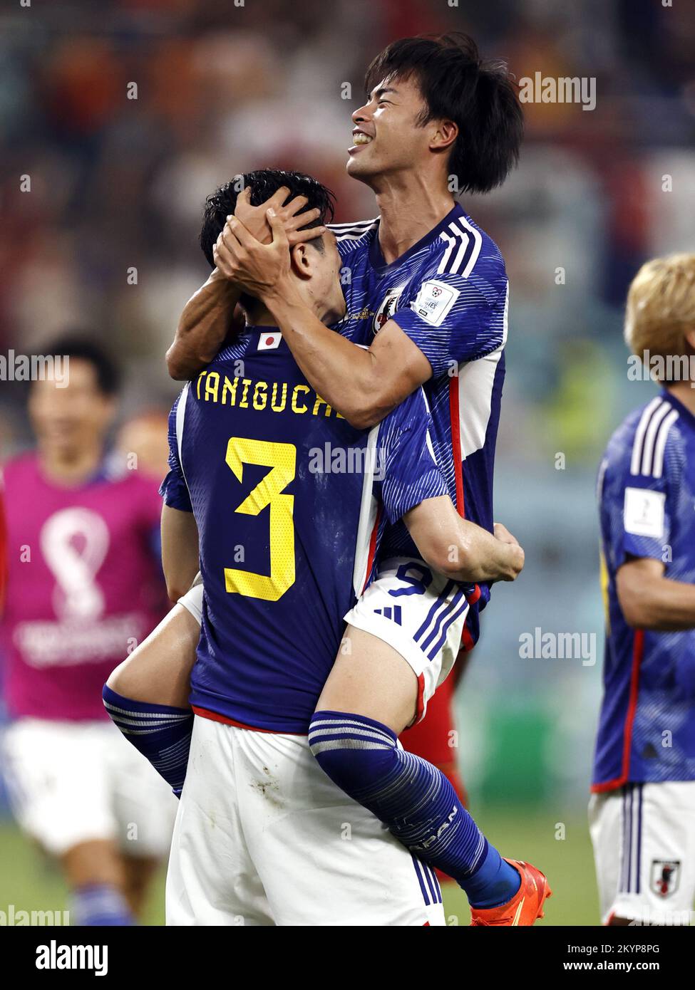 ar-rayyan-qatar-december-1-2022-l-r-shogo-taniguchi-of-japan