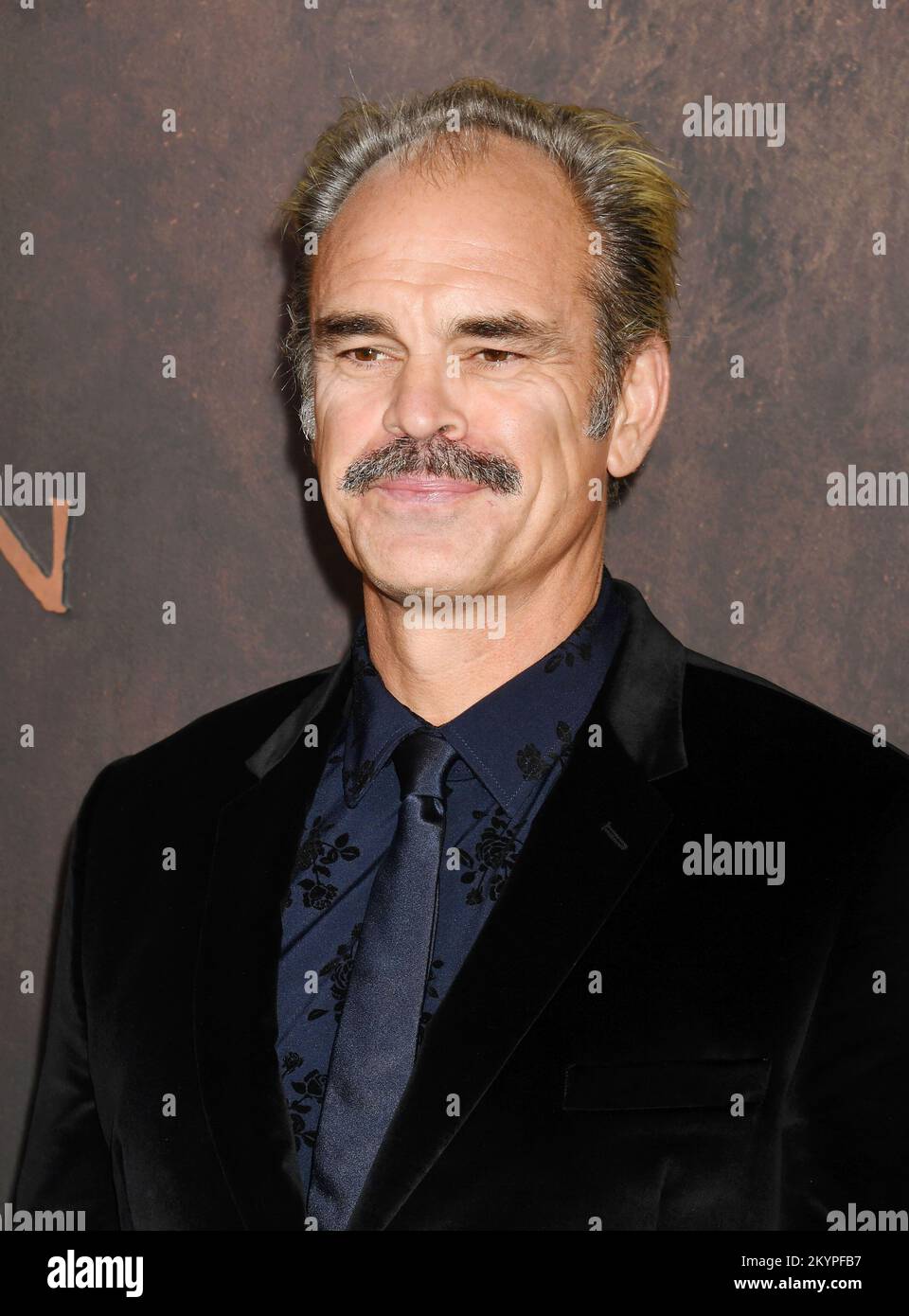 Steven ogg hi-res stock photography and images - Alamy