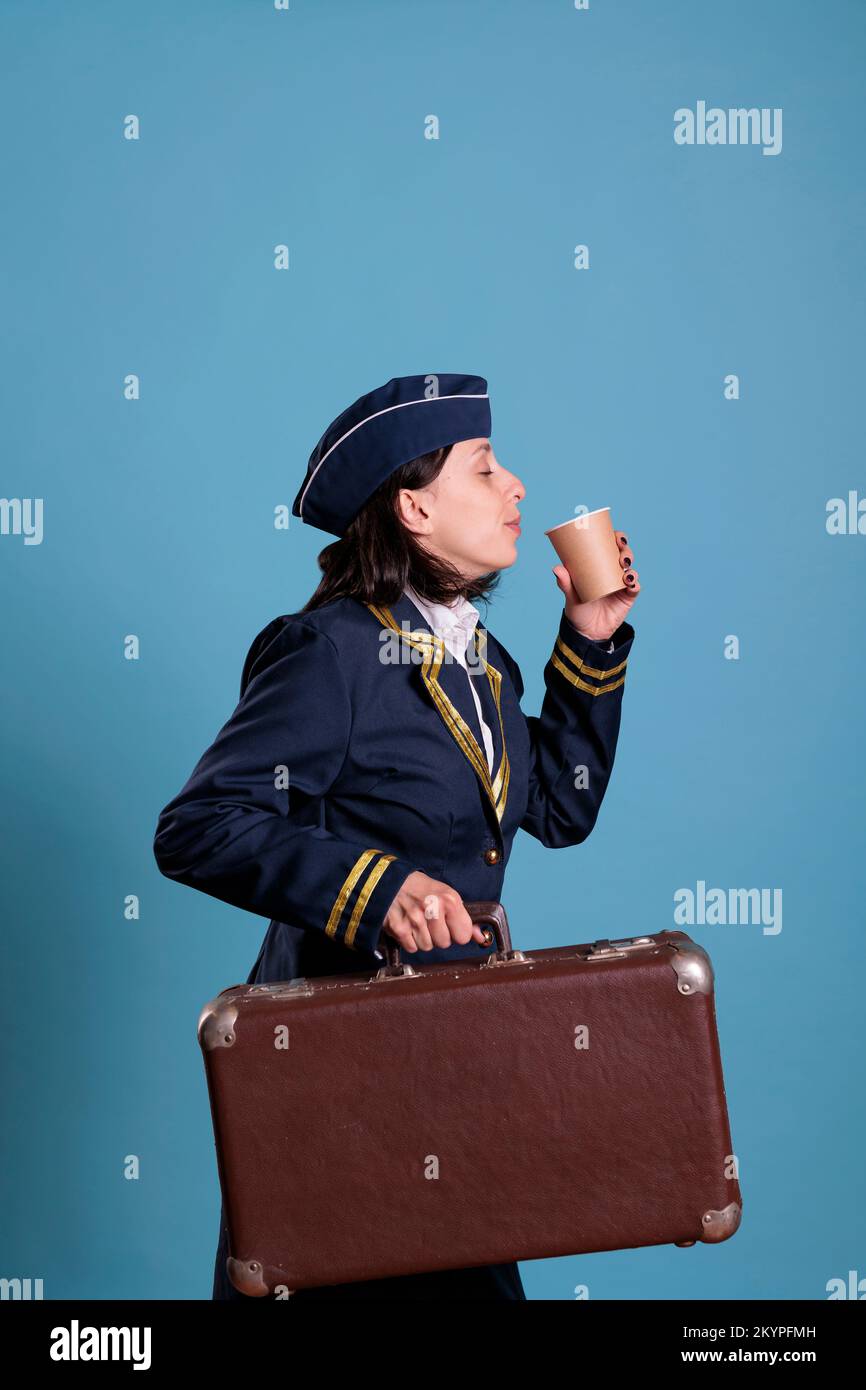 Air stewardess airport hi-res stock photography and images - Alamy