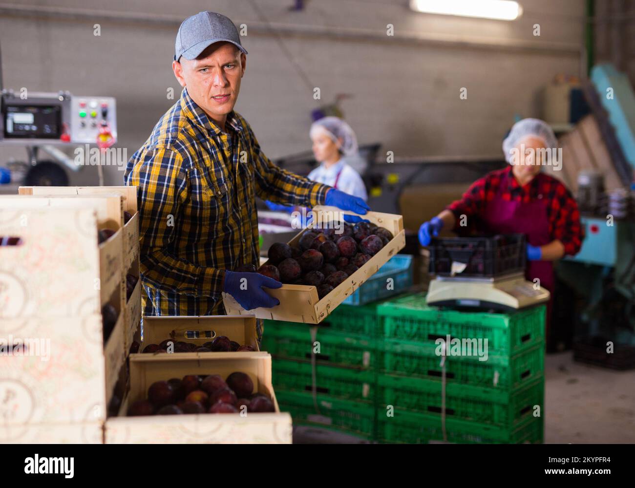 Male worker controlling control box hi-res stock photography and images ...