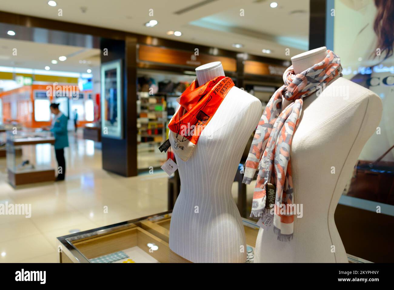 Dubai, Fashion Mannequin Stock Photo - Alamy