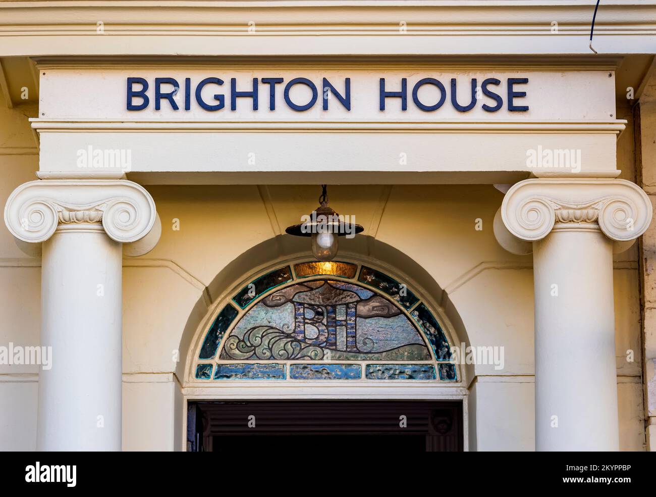 Brighton House, detailed view, Regency Square, Brighton, City of