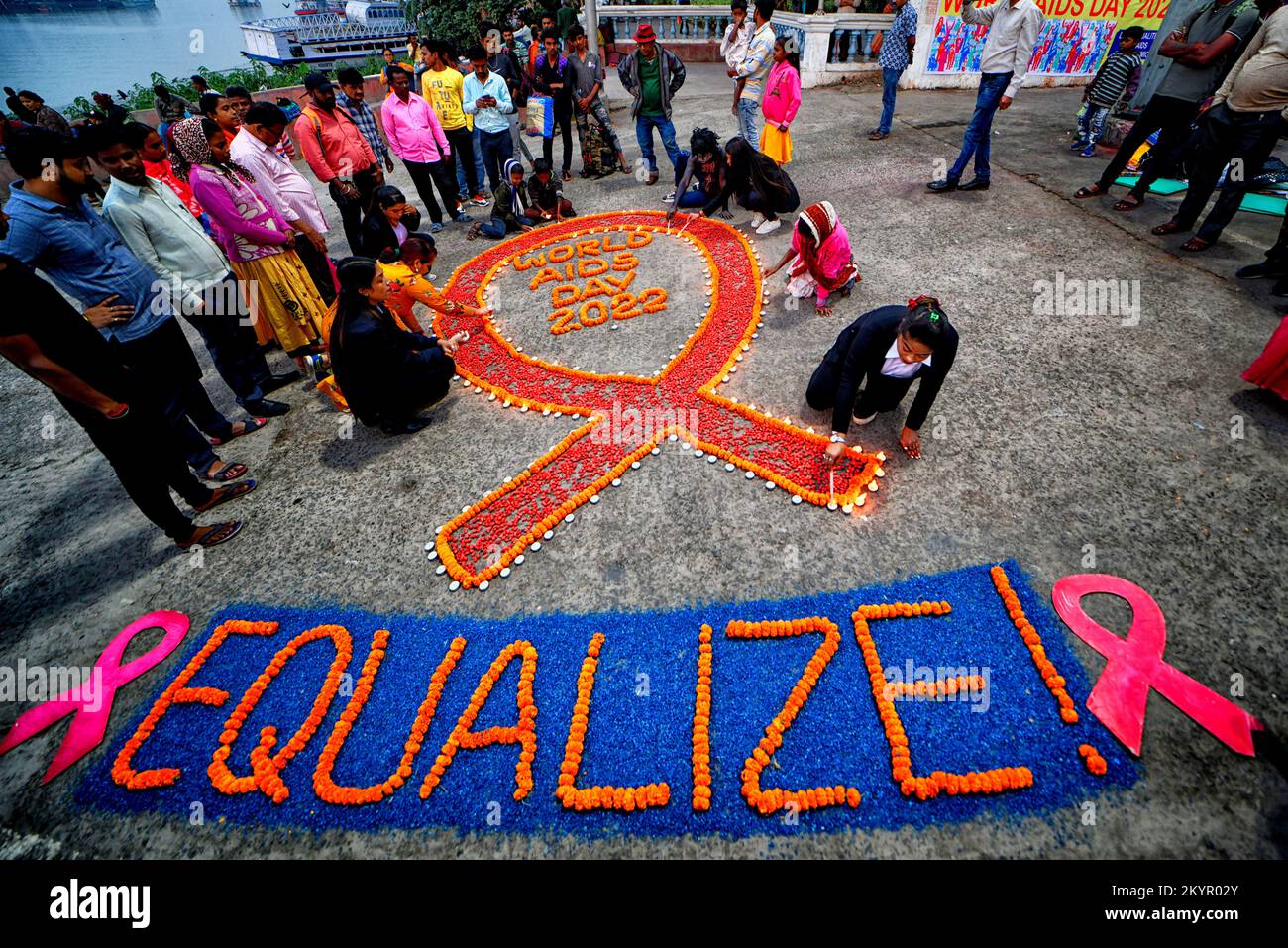 Kolkata, India. 01st Dec, 2022. A group of activists seen lighting