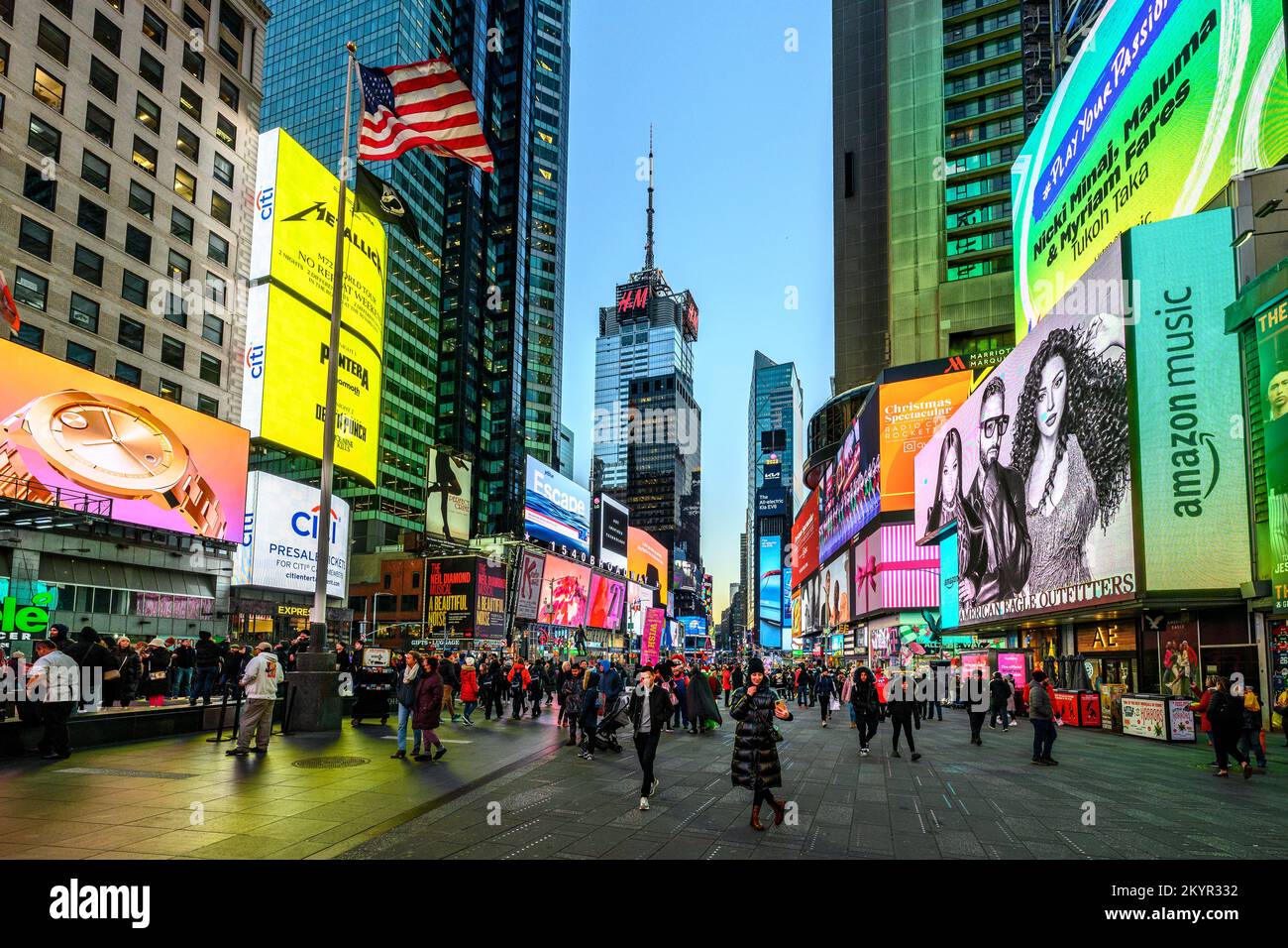 New York, USA, 1 December 2022. A woman takes a selfie in Times Square, one of the top touristic sites in midtown Manhattan.  Credit: Enrique Shore/Al Stock Photo