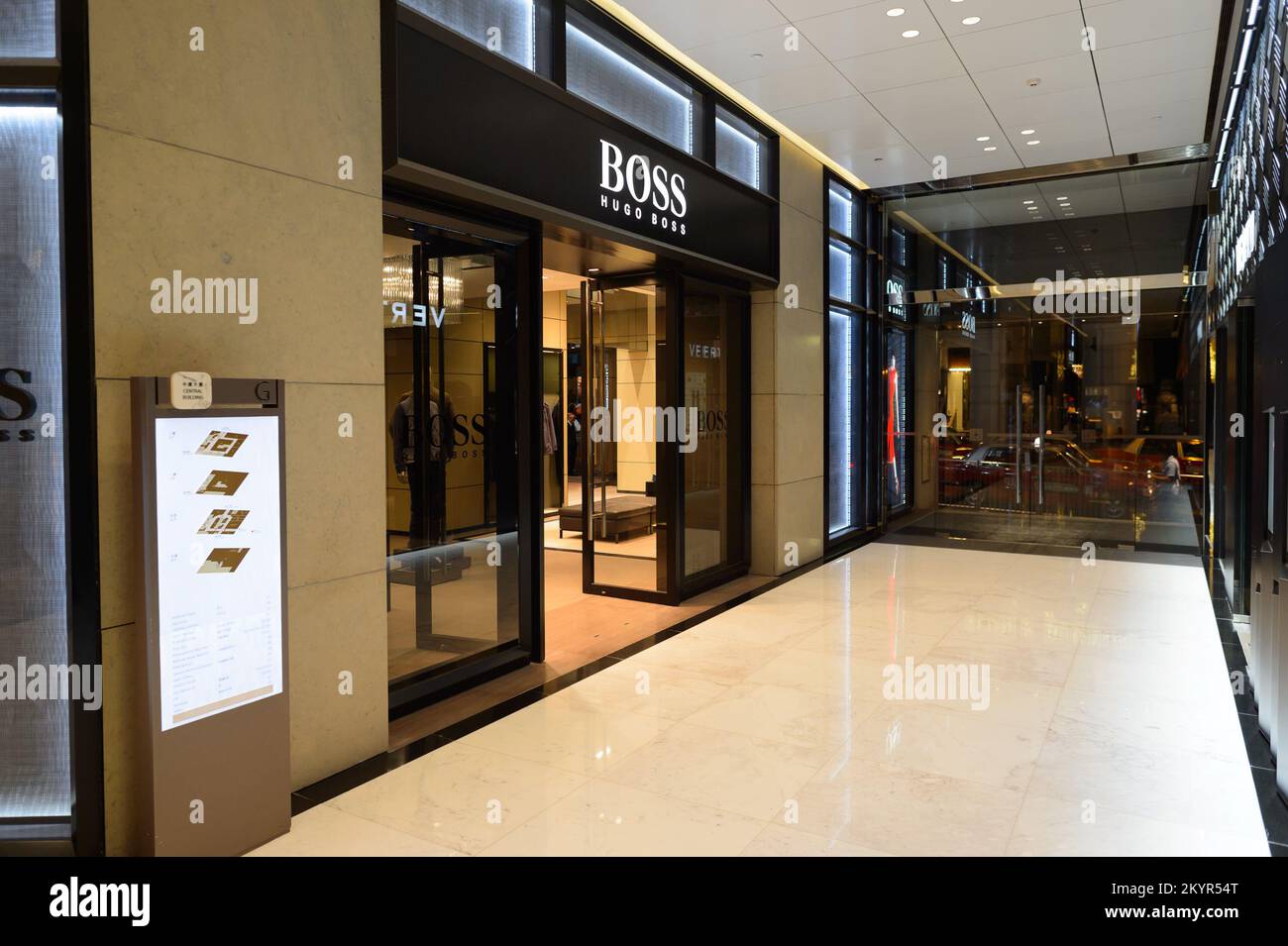 HONG KONG - OCTOBER 25, 2015: interior of the Landmark shopping mall ...
