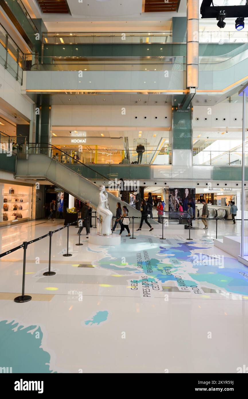 Hong Kong November 02 2015 Interior Of New Town Plaza New Town