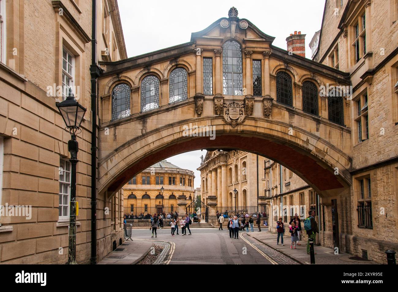The Hertford Bridge commonly known as The Bridge of Sighs links the Old and New quads in Herford College and spans New College Lane. Stock Photo