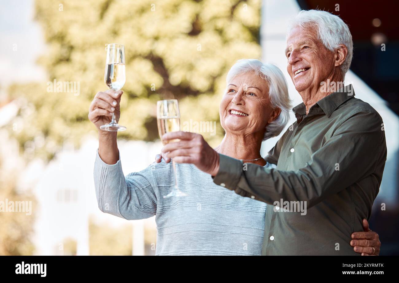 https://c8.alamy.com/comp/2KYRMTK/senior-couple-champagne-toast-and-hug-with-love-relationship-happiness-and-care-in-home-backyard-elderly-man-woman-and-glass-for-celebration-2KYRMTK.jpg