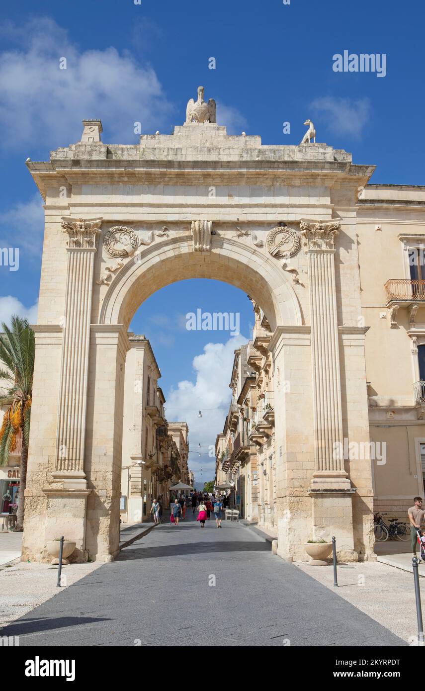 Porta reale gate hi-res stock photography and images - Alamy