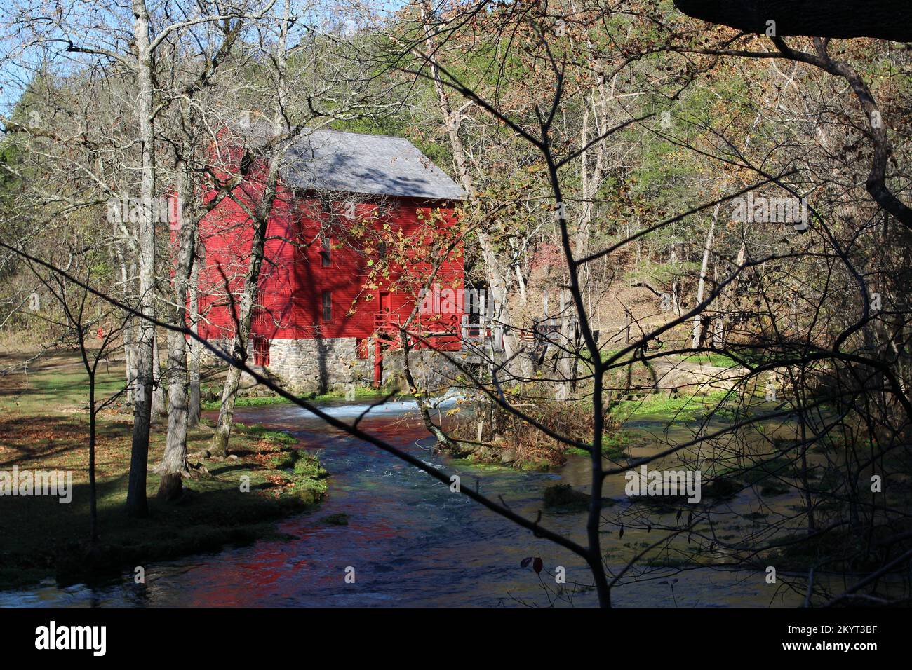EMINENCE, MISSOURI, USA NOVEMBER 9 2016 Ozark National Scenic Riverways, Alley Spring Alley