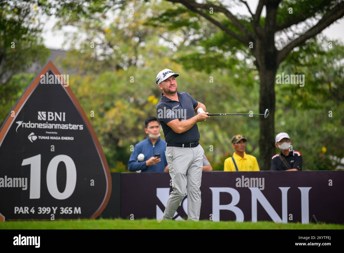 Jakarta, INDONESIA. 02nd December, 2022. Graeme McDowell of NORTHERN IRELAND tees off at hole 10 during the 2nd round the BNI Indonesian Masters at Royale Jakarta Golf Club in Jakarta, INDONESIA. McDowell would close out with a five-under 67 to take a share of the eighth position on 7-under par. Credit: Jason Butler/Alamy Live News. Stock Photo