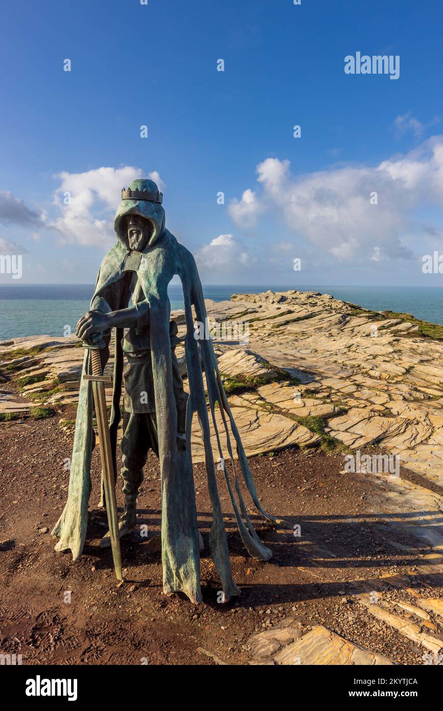 Statue of king arthur tintagel cornwall hires stock photography and images Alamy