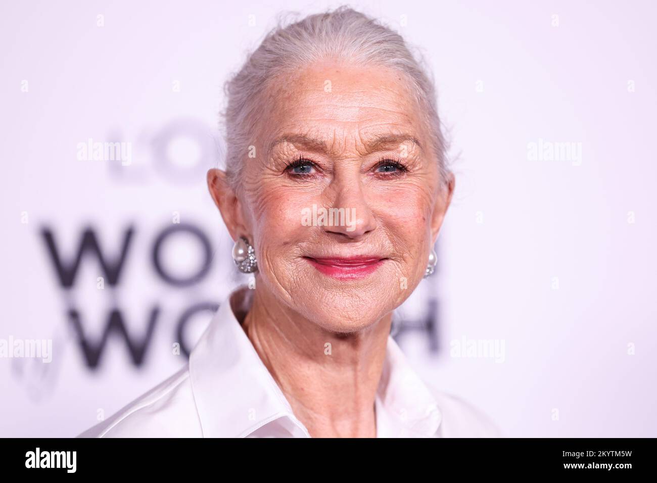 Los Angeles, United States. 01st Dec, 2022. LOS ANGELES, CALIFORNIA, USA - DECEMBER 01: English actress Helen Mirren arrives at the L'Oreal Paris' Women Of Worth Celebration 2022 held at The Ebell of Los Angeles on December 1, 2022 in Los Angeles, California, United States. (Photo by Xavier Collin/Image Press Agency) Credit: Image Press Agency/Alamy Live News Stock Photo