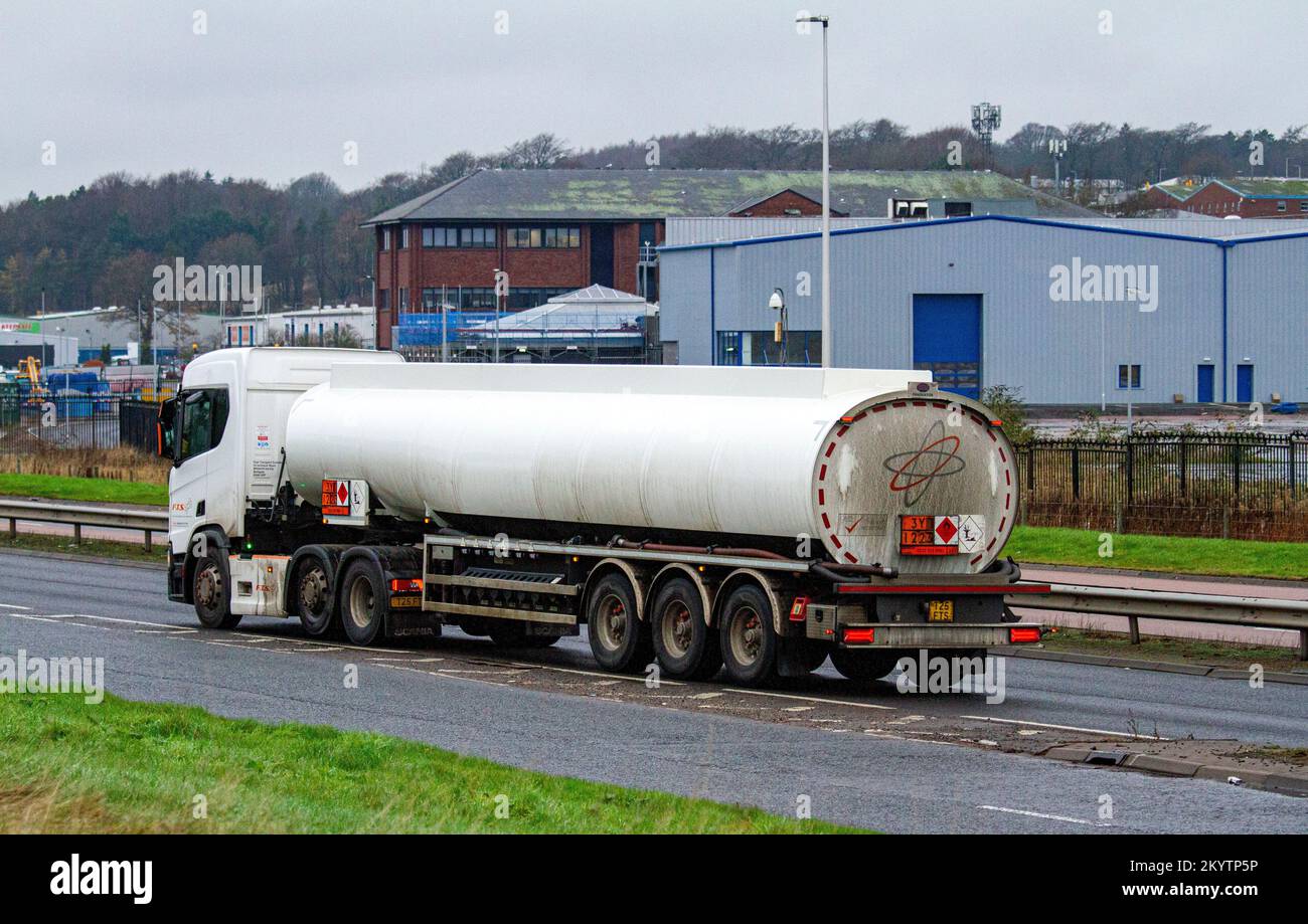 Dundee, Tayside, Scotland, UK. 2nd Dec, 2022. Scotland's most recent news Fuel and gas prices