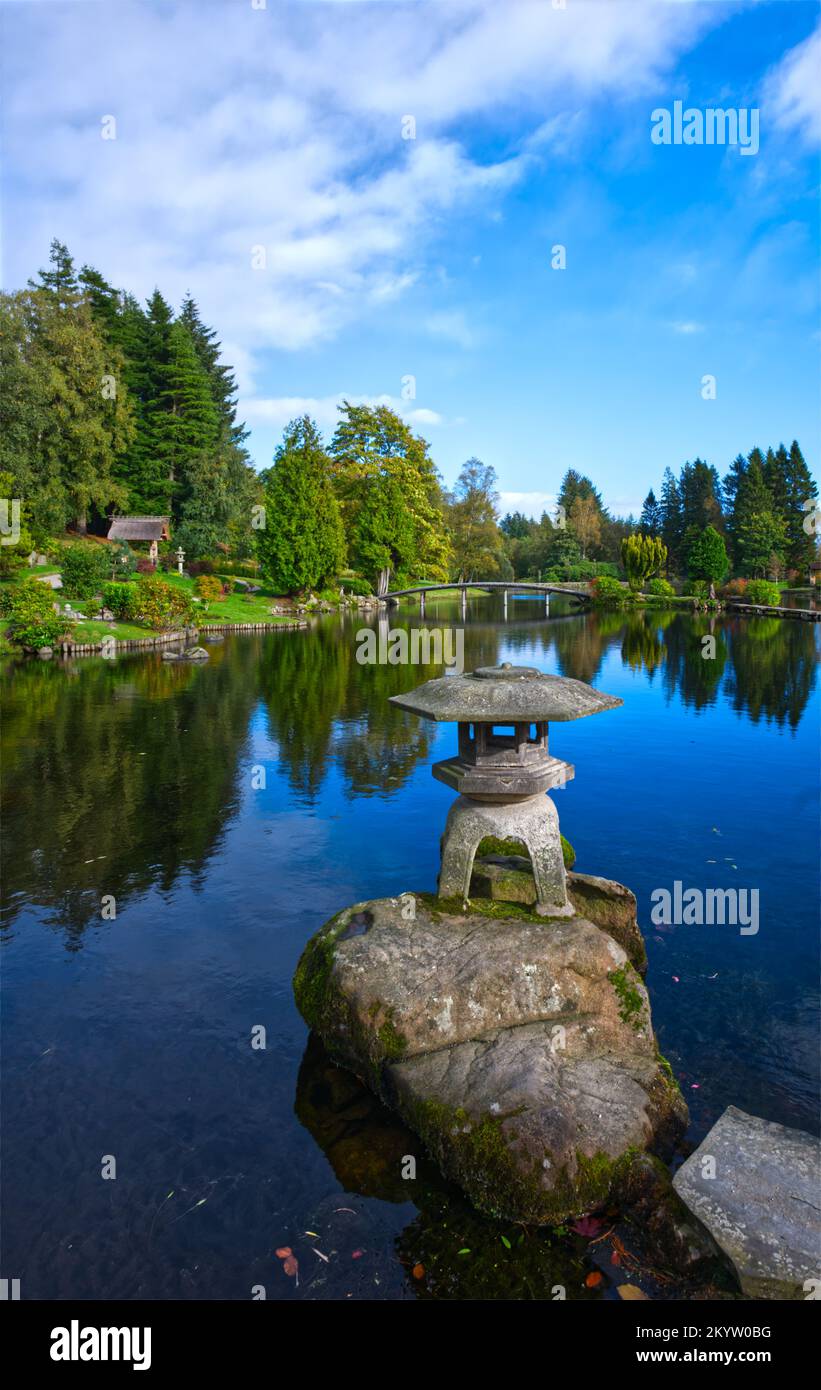 The japanese garden dollar hires stock photography and images Alamy