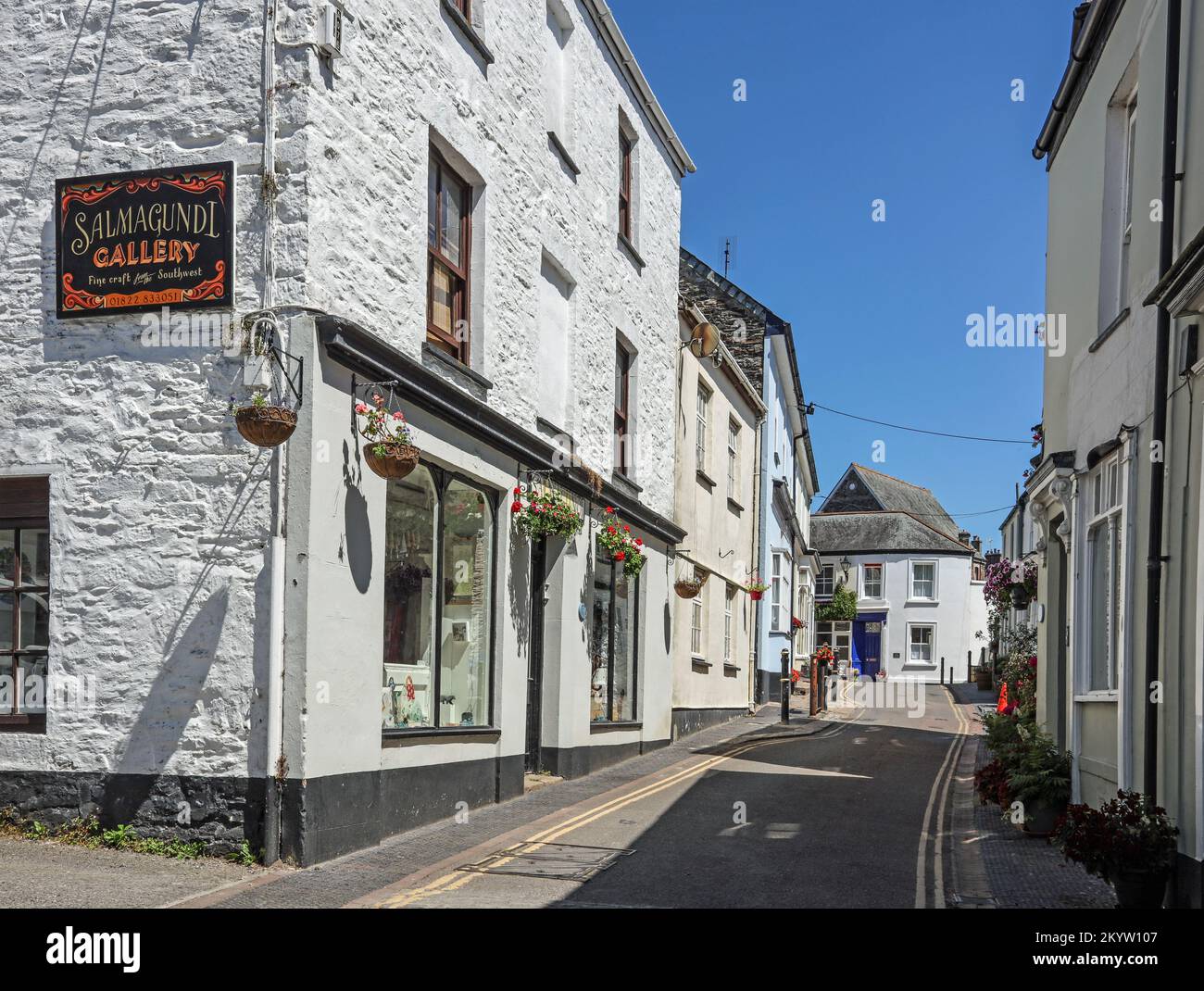 The Salmagunde Gallery in Fore Street, Calstock, on the Cornish banks